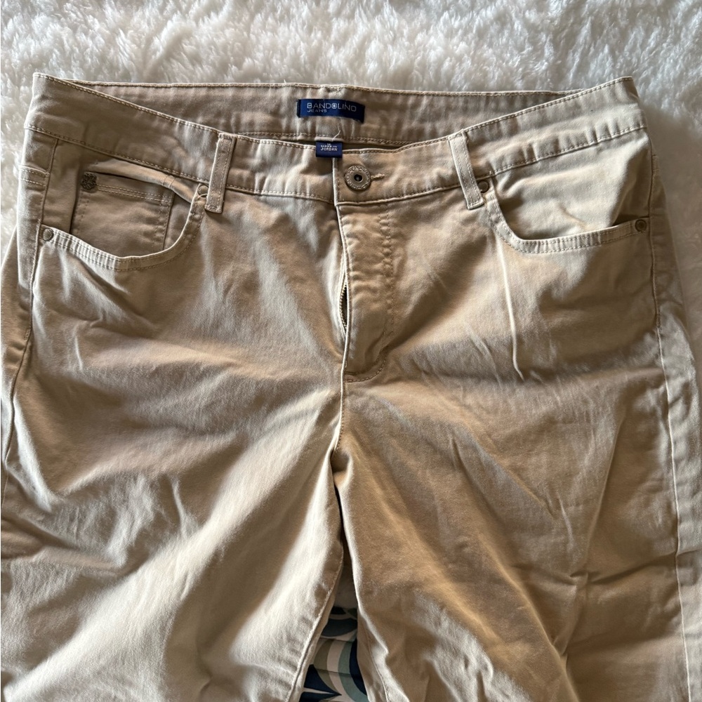 Bandolino Khaki Jeans